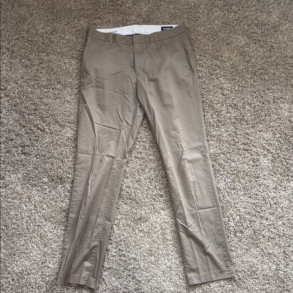 Bonobos Weekday Warrior Thursday Trousers